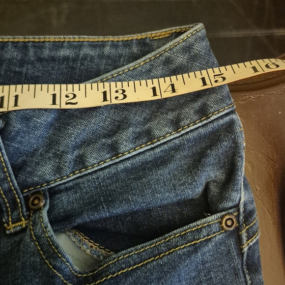 SoHo Med Wash Denim Jeans Curvy Creator Skinny.Double Button Zip .(#1647) - Picture 7 of 16